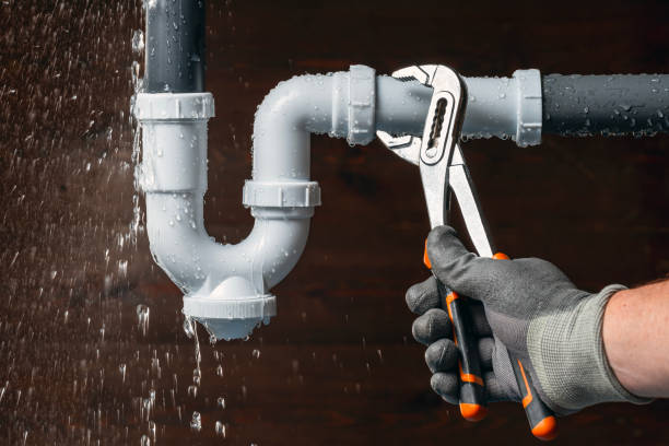 Professional Leak Detection technician working in Pennsville, NJ